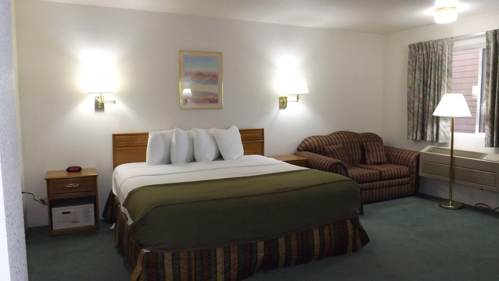 Howard Johnson By Wyndham Roseburg Exterior photo