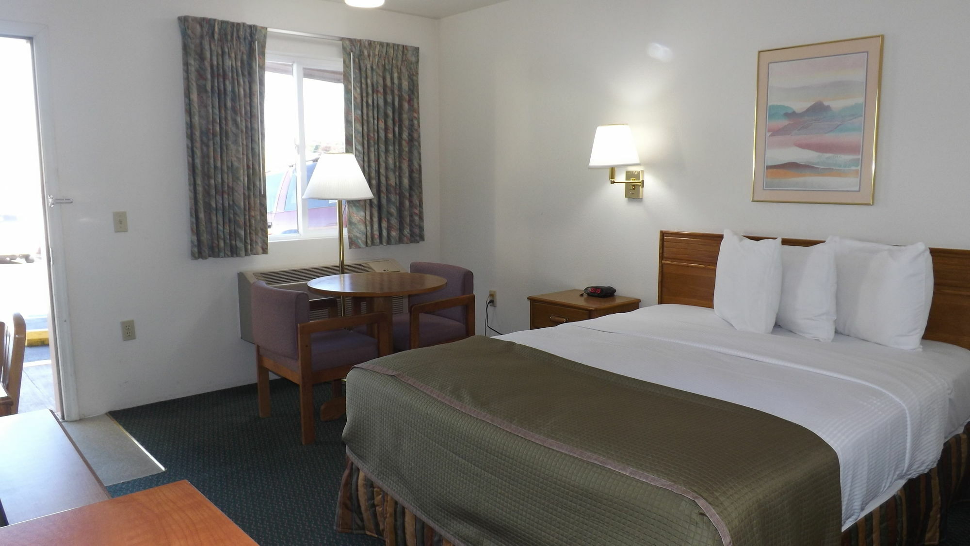 Howard Johnson By Wyndham Roseburg Exterior photo
